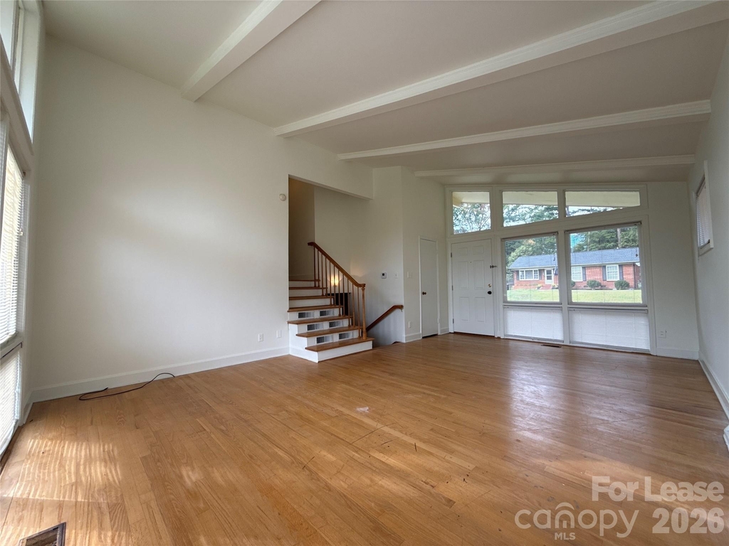 1413 Grovewood Drive - Photo 3