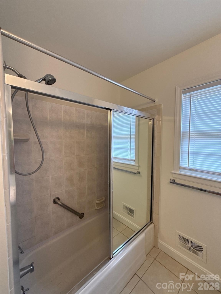 1413 Grovewood Drive - Photo 10