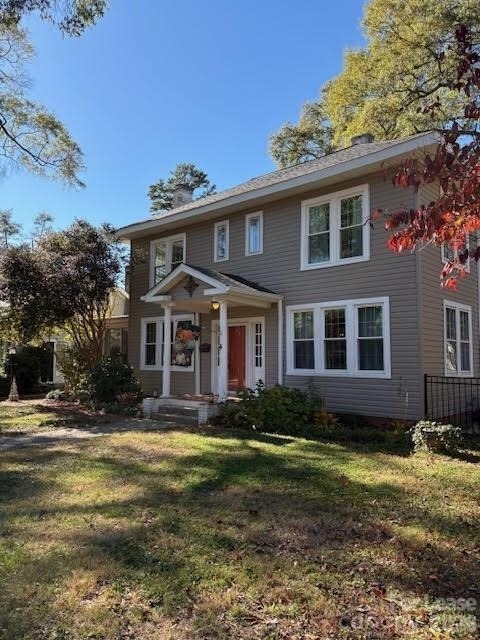 613 S York Street - Photo 1