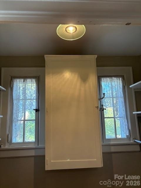 613 S York Street - Photo 34