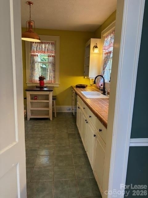 613 S York Street - Photo 8