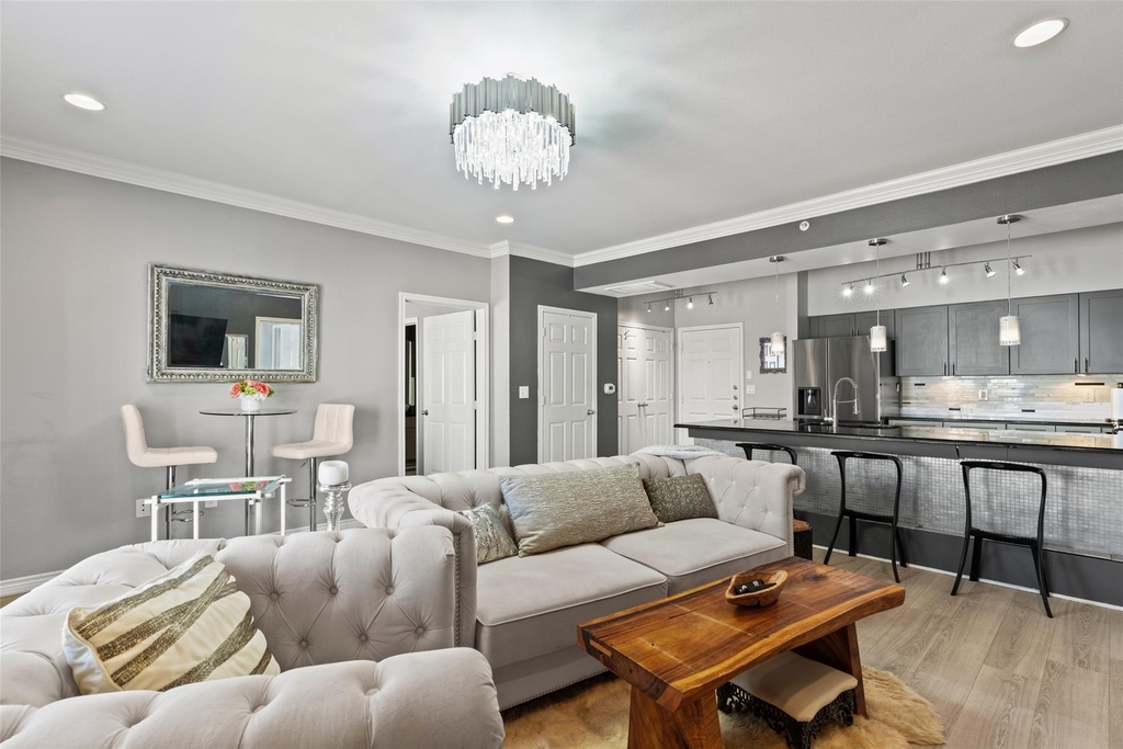 3102 Kings Road - Photo 4