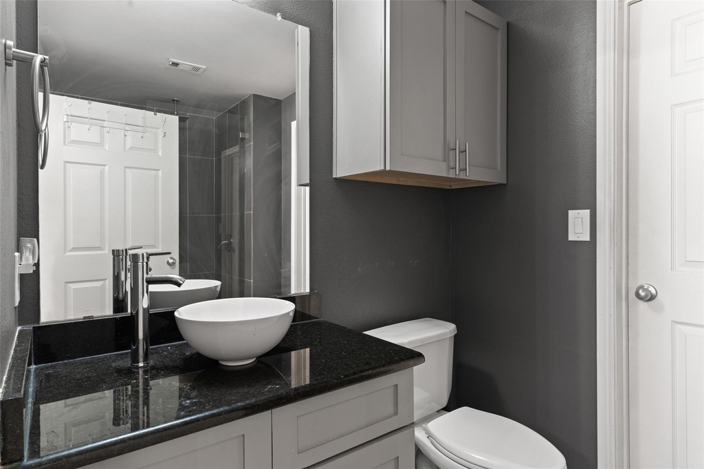 3102 Kings Road - Photo 10
