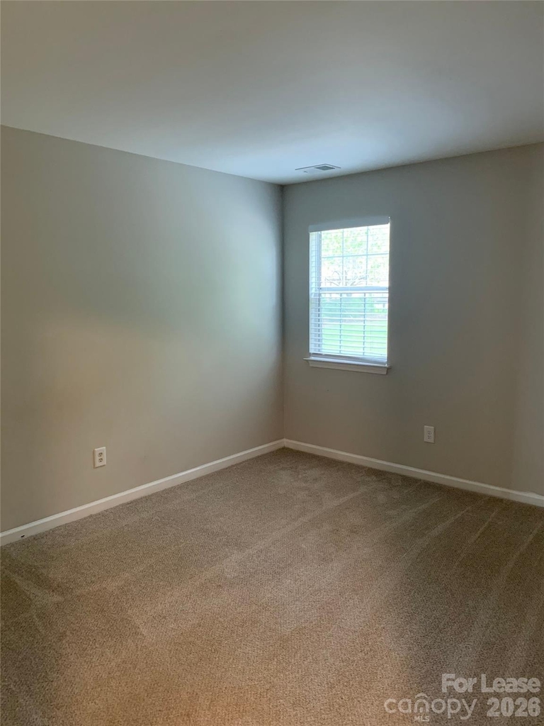 5012 Windcrest Way - Photo 9