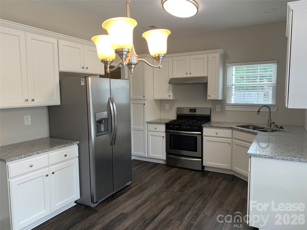 5012 Windcrest Way - Photo 4