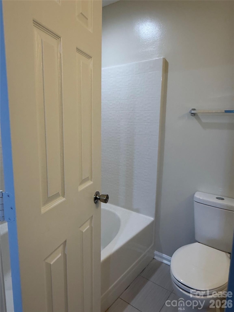 10281 University Park Lane - Photo 17