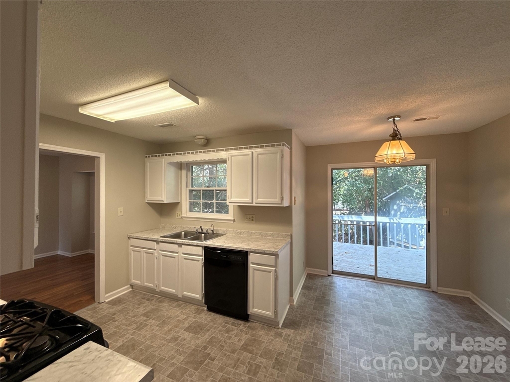 3505 Fortis Lane - Photo 7