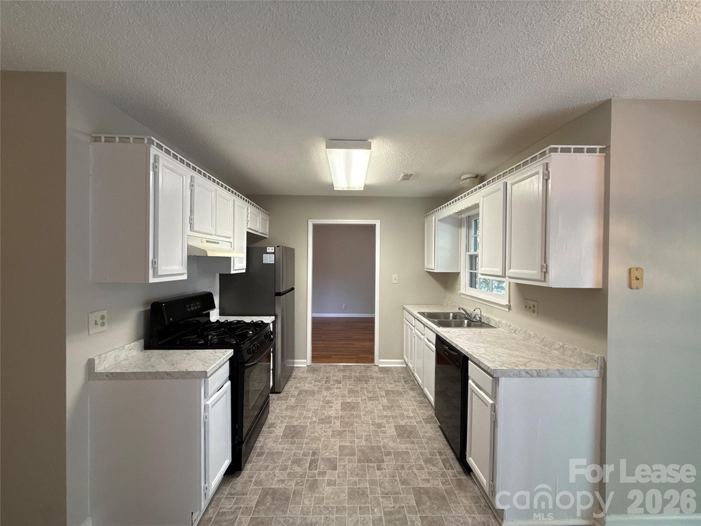 3505 Fortis Lane - Photo 5