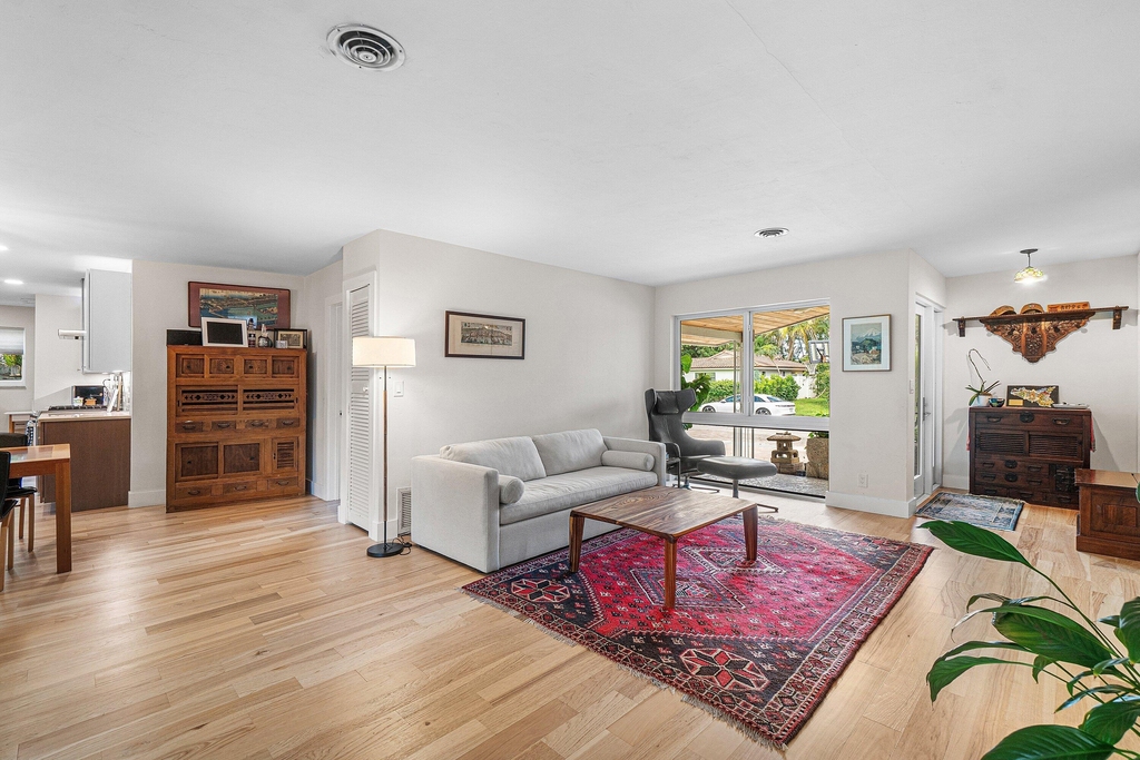 1244 Sw 5th Street - Photo 6