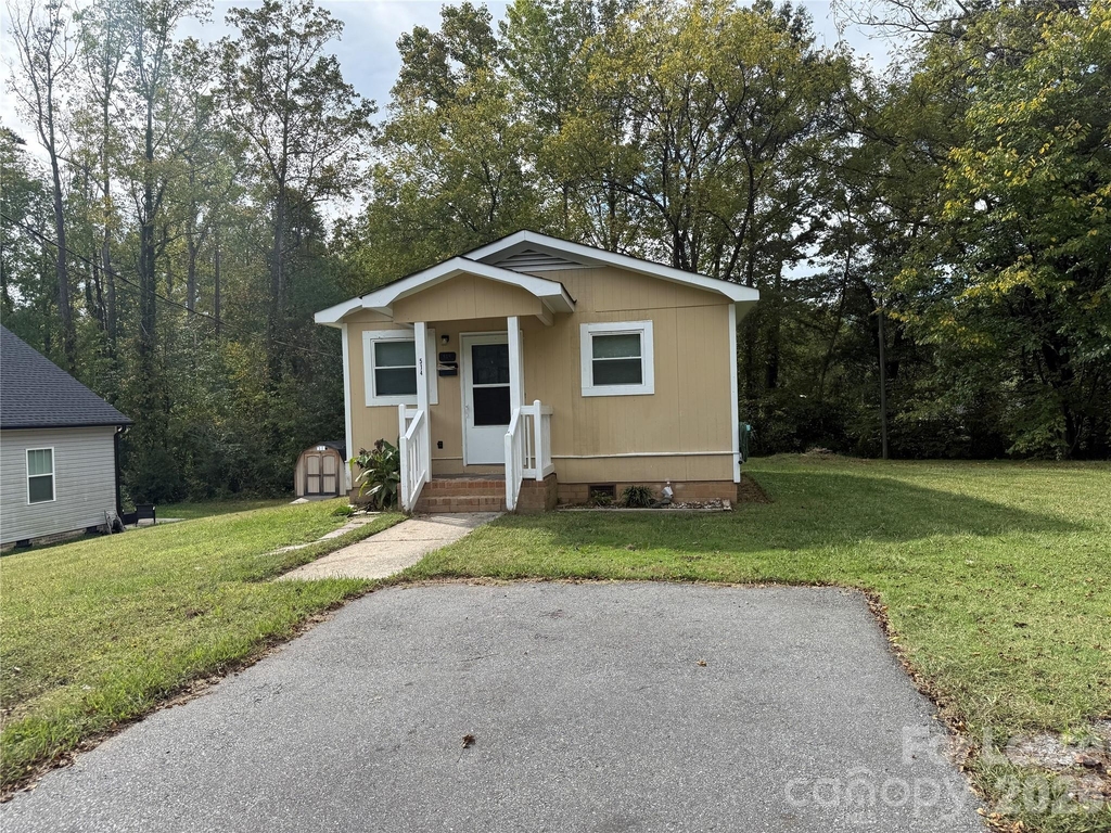 514 Wilson Street - Photo 1