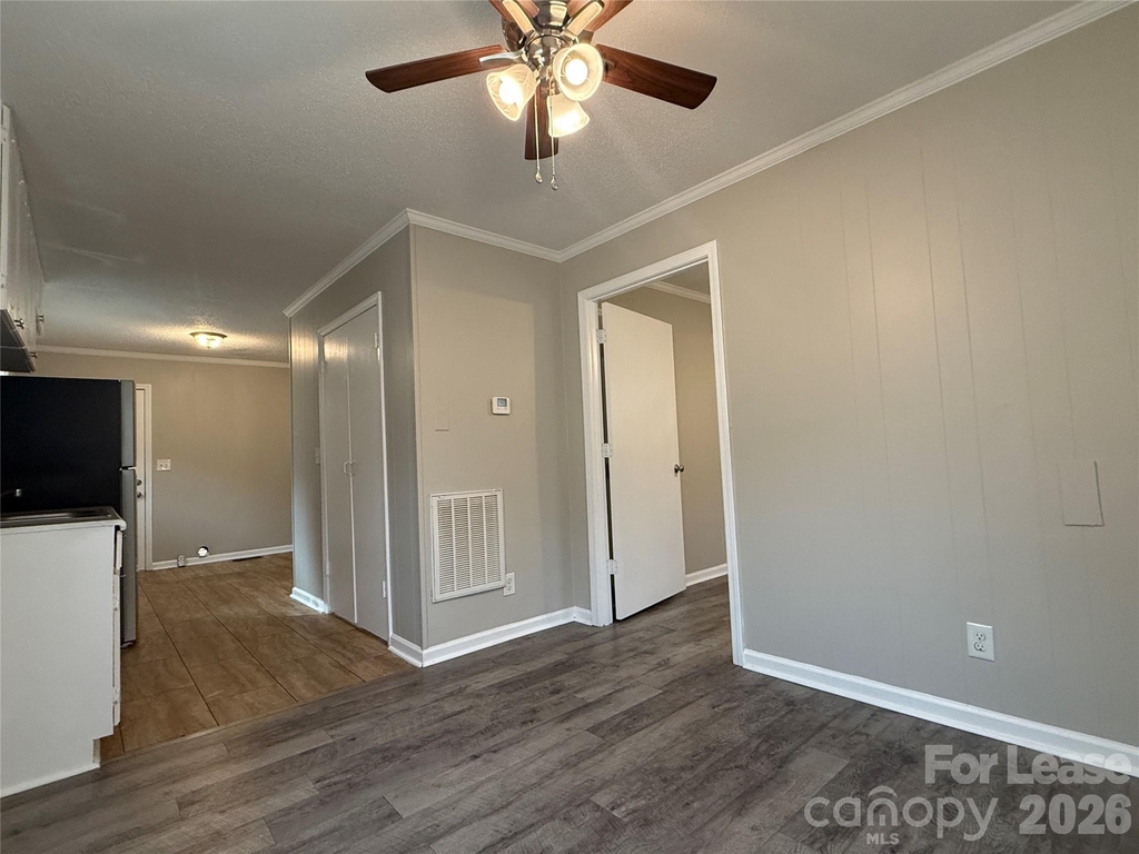 514 Wilson Street - Photo 4