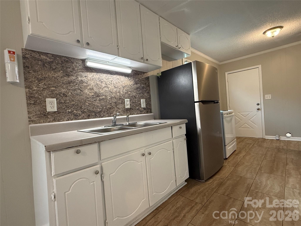 514 Wilson Street - Photo 6