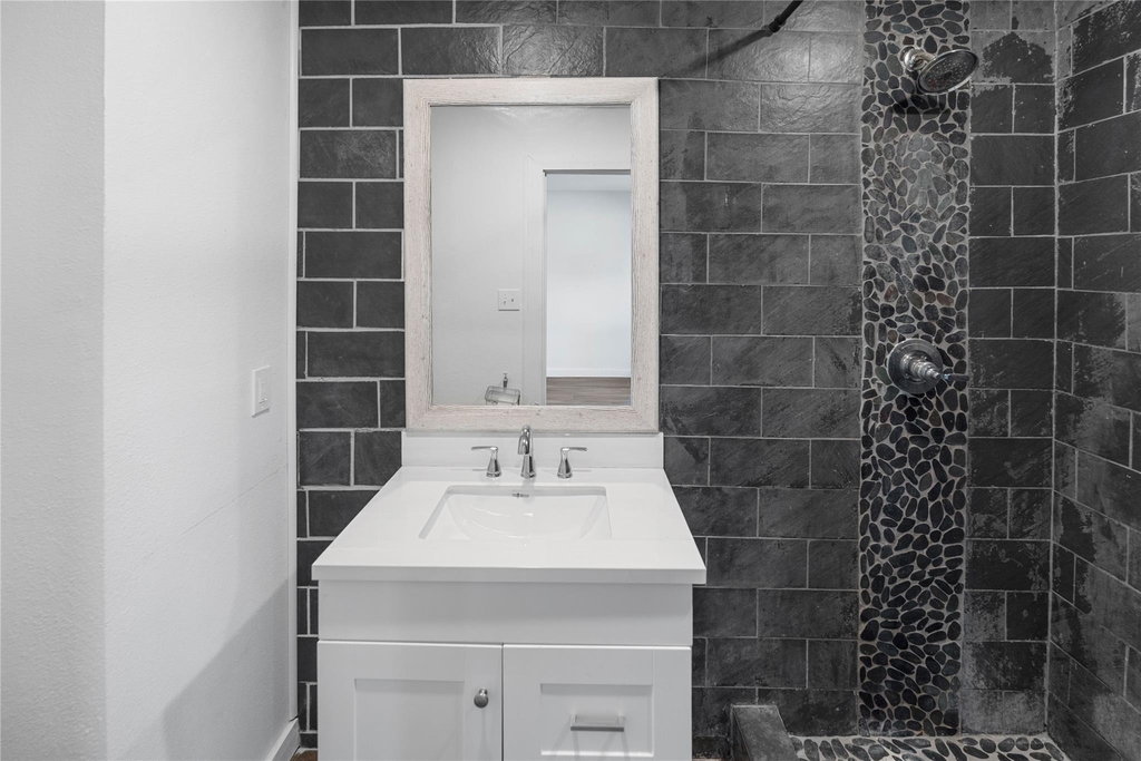 1613 Irwin Lane - Photo 22