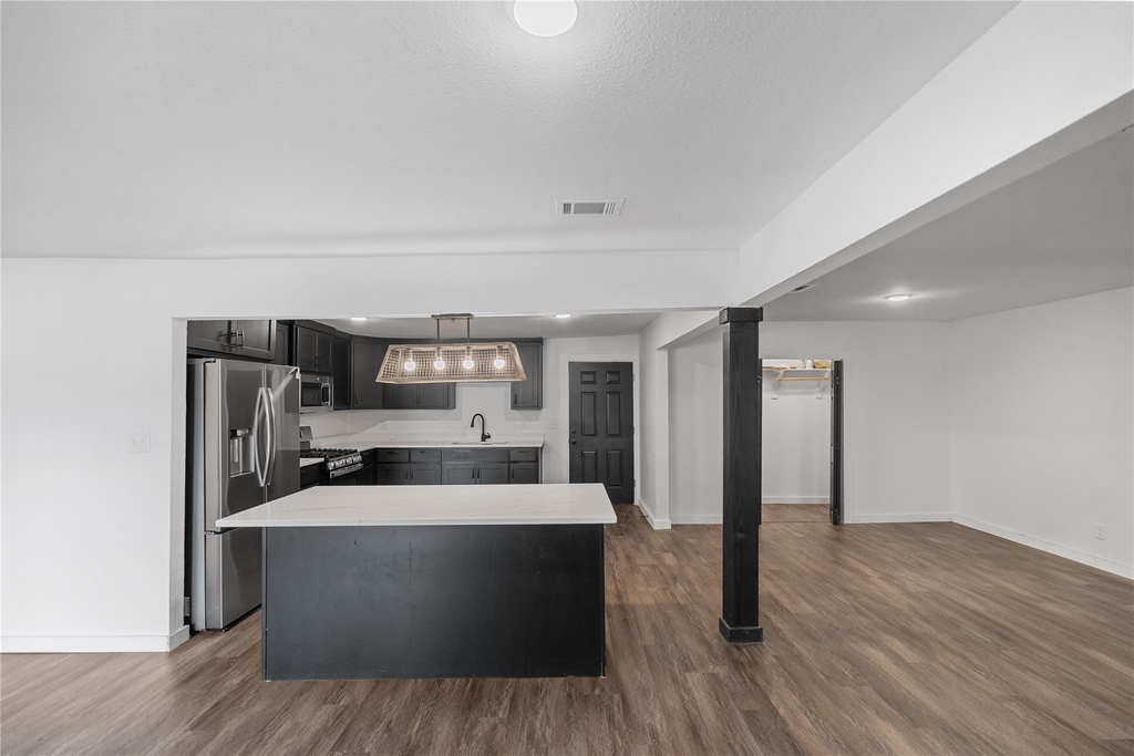1613 Irwin Lane - Photo 2