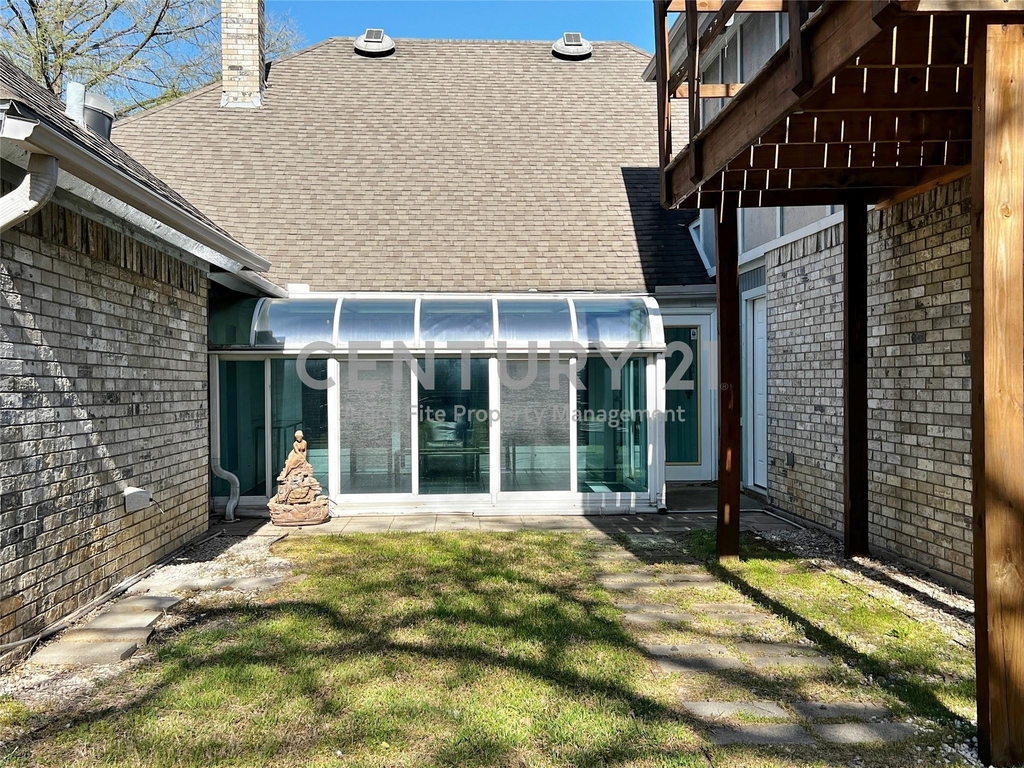 812 Newport Road - Photo 31