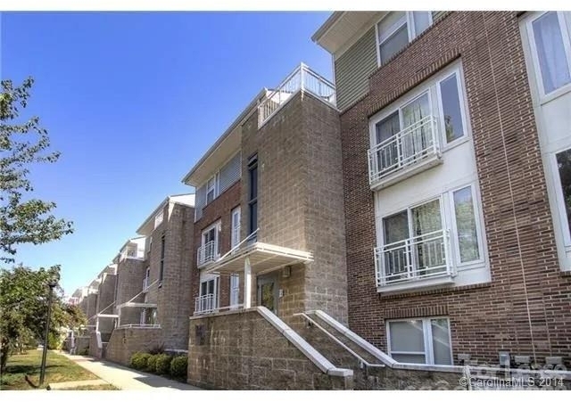 3919 Picasso Court - Photo 2