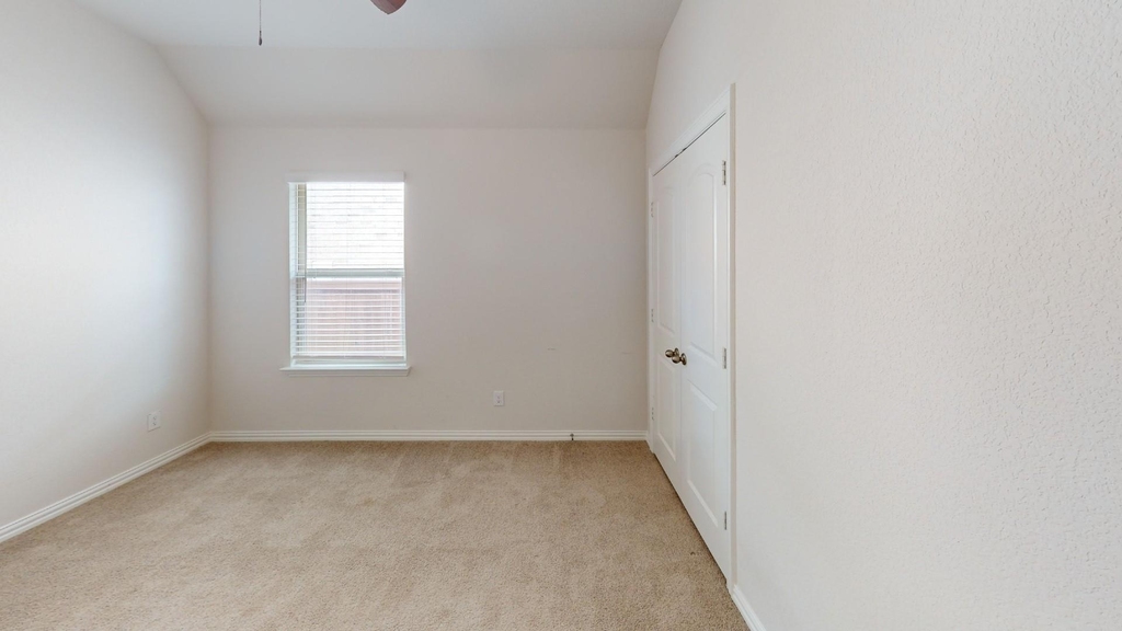 1004 Copper Smith Way - Photo 8