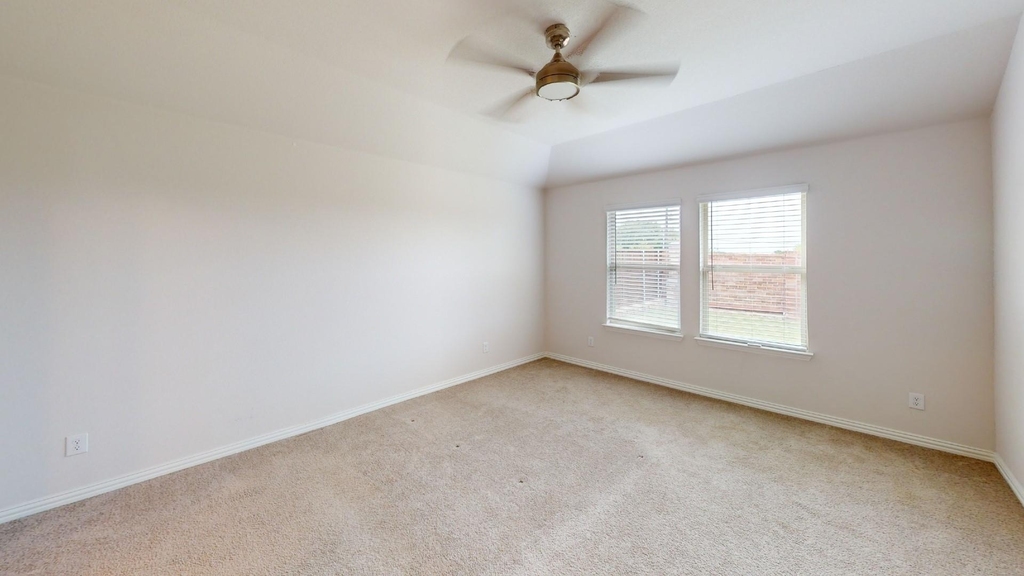 1004 Copper Smith Way - Photo 6