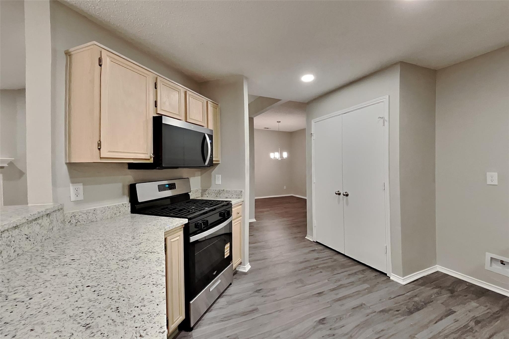4405 Baccarat Drive - Photo 3