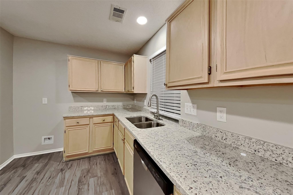 4405 Baccarat Drive - Photo 4