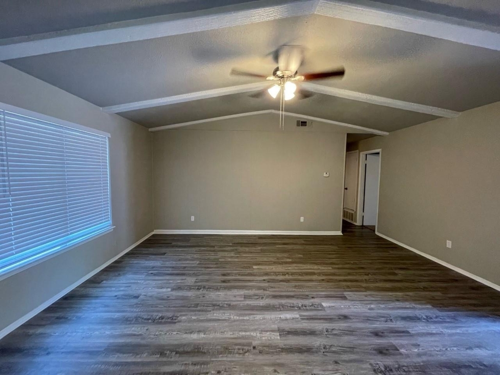 1517 Vanderbilt Drive - Photo 1