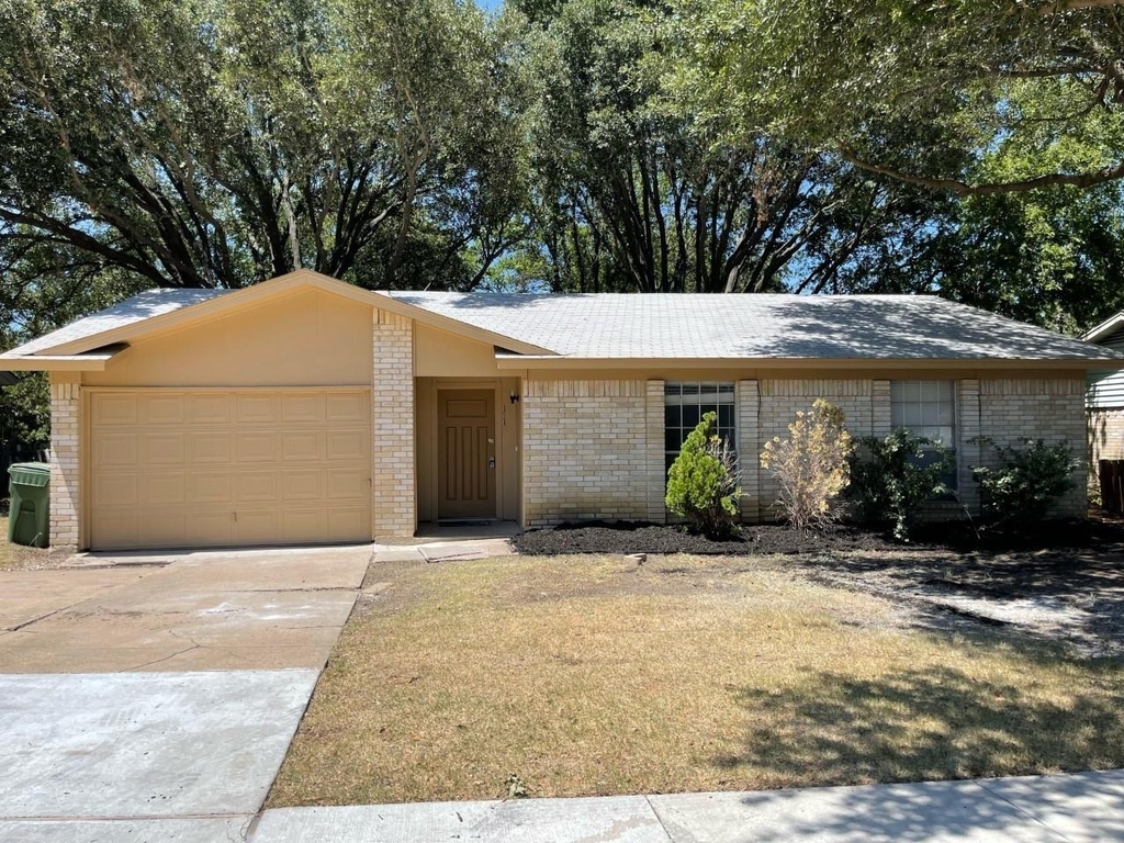 1517 Vanderbilt Drive - Photo 0