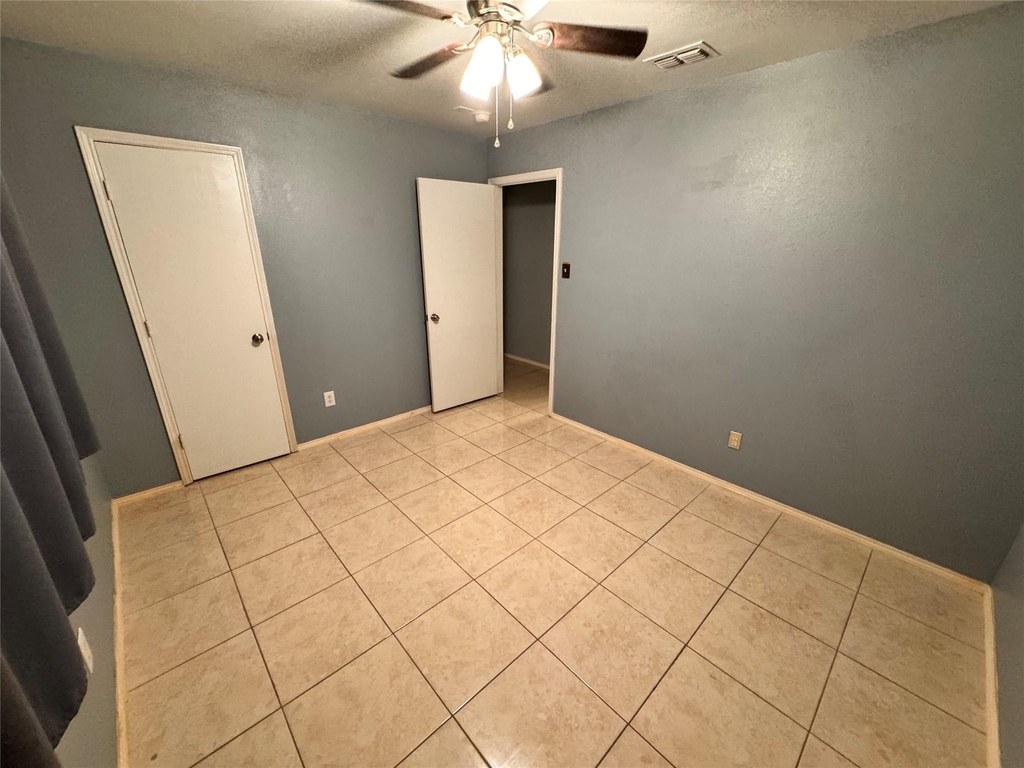 4470 Falls Drive - Photo 13