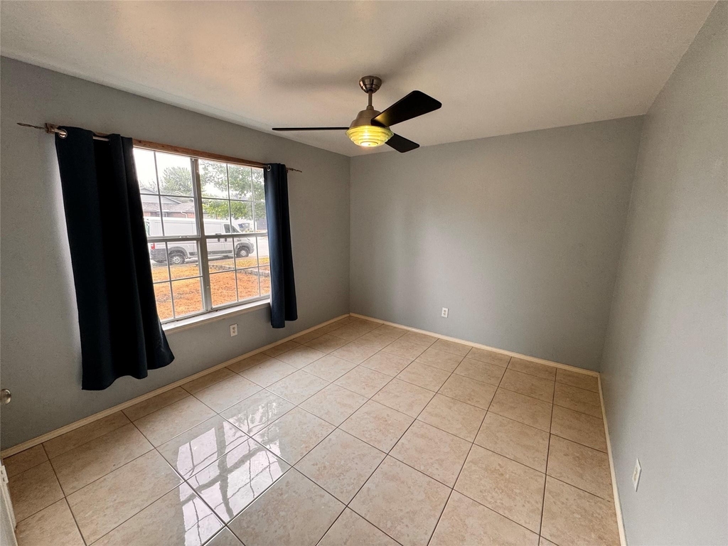 4470 Falls Drive - Photo 8