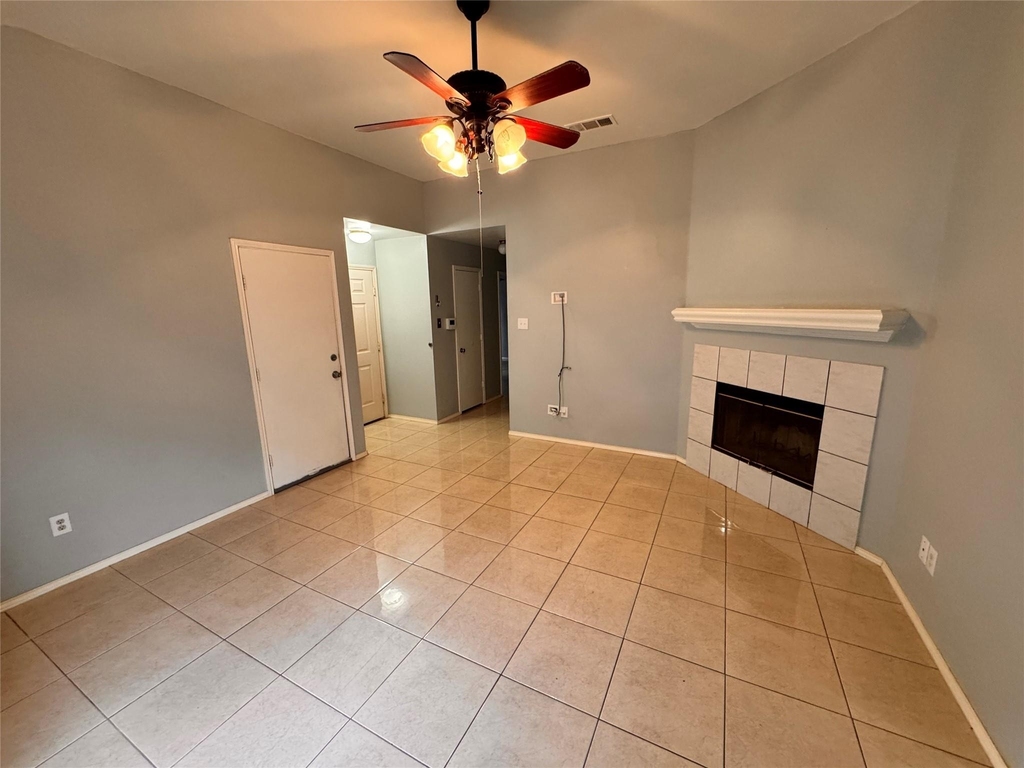 4470 Falls Drive - Photo 3