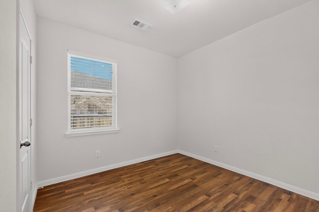 215 Magnolia Drive - Photo 22