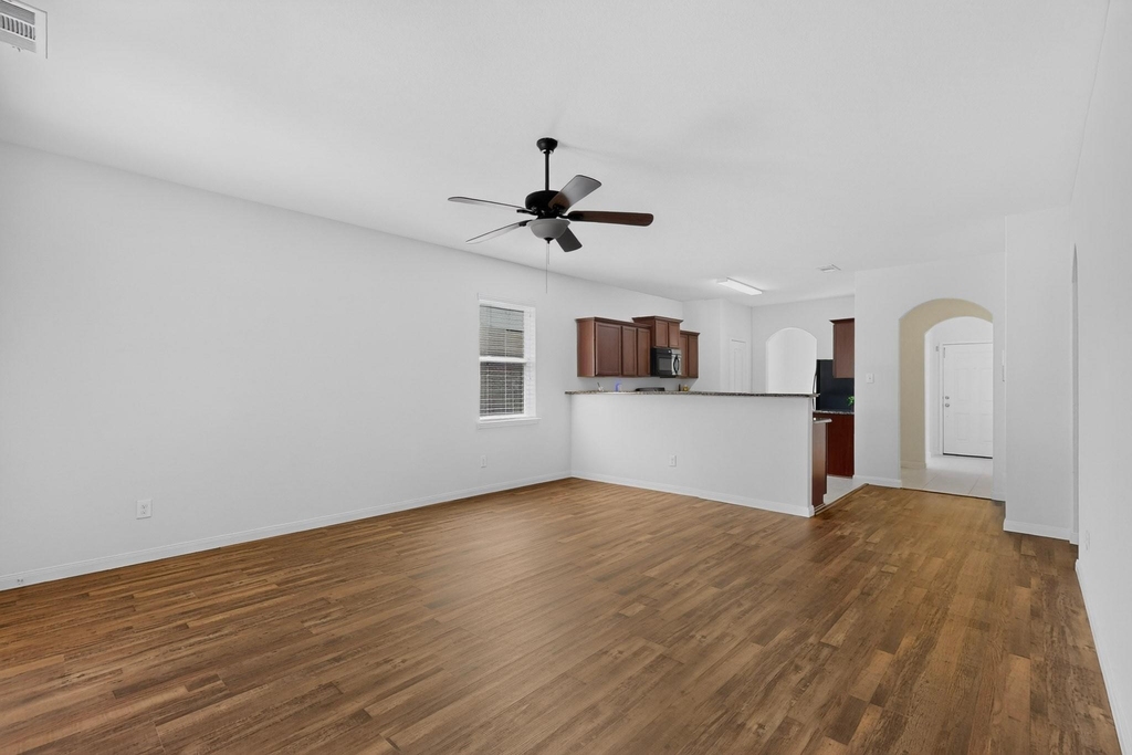 215 Magnolia Drive - Photo 9