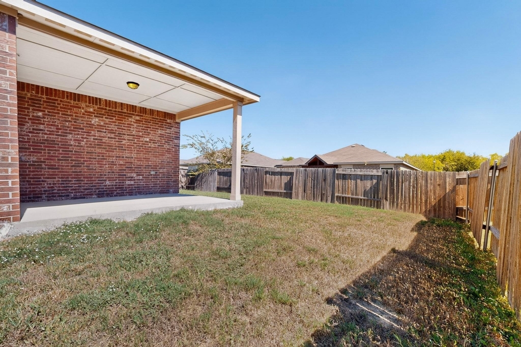 215 Magnolia Drive - Photo 35