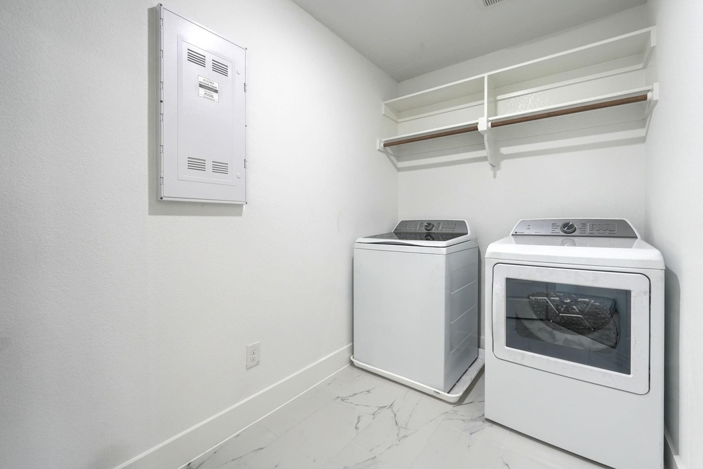 2633 Tanager Street - Photo 19