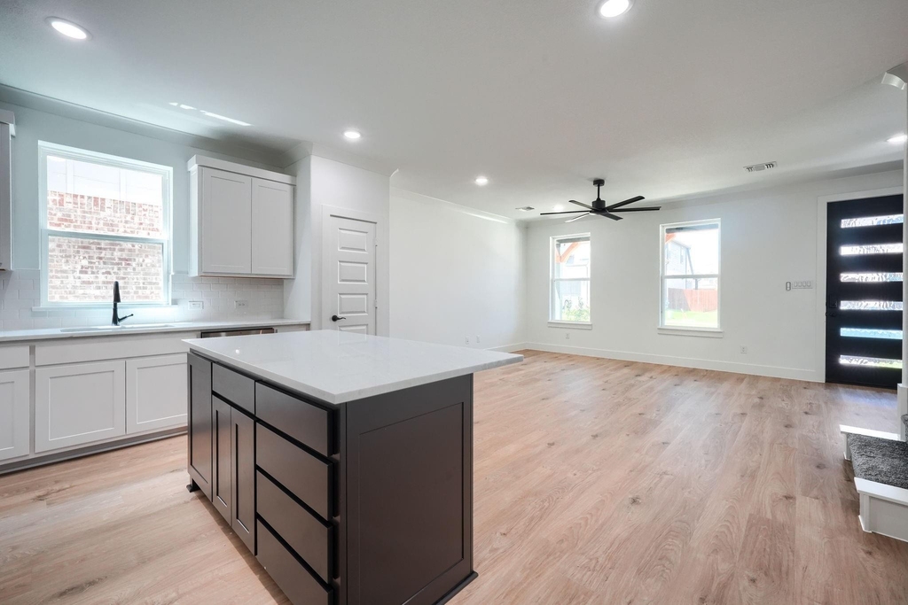 2633 Tanager Street - Photo 12