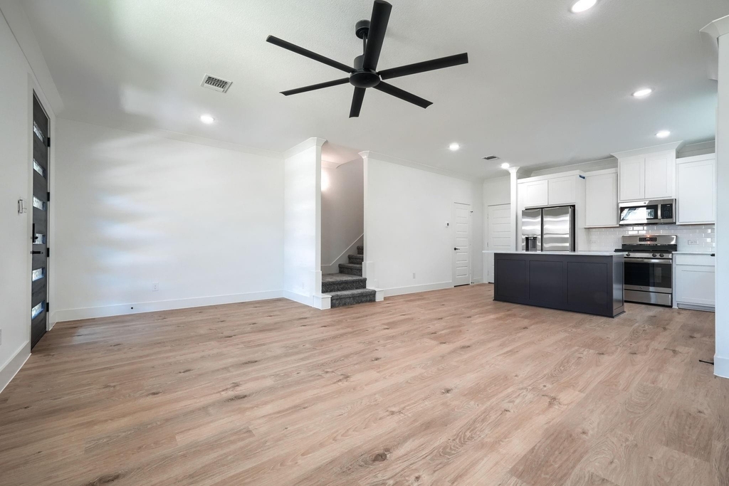 2633 Tanager Street - Photo 4