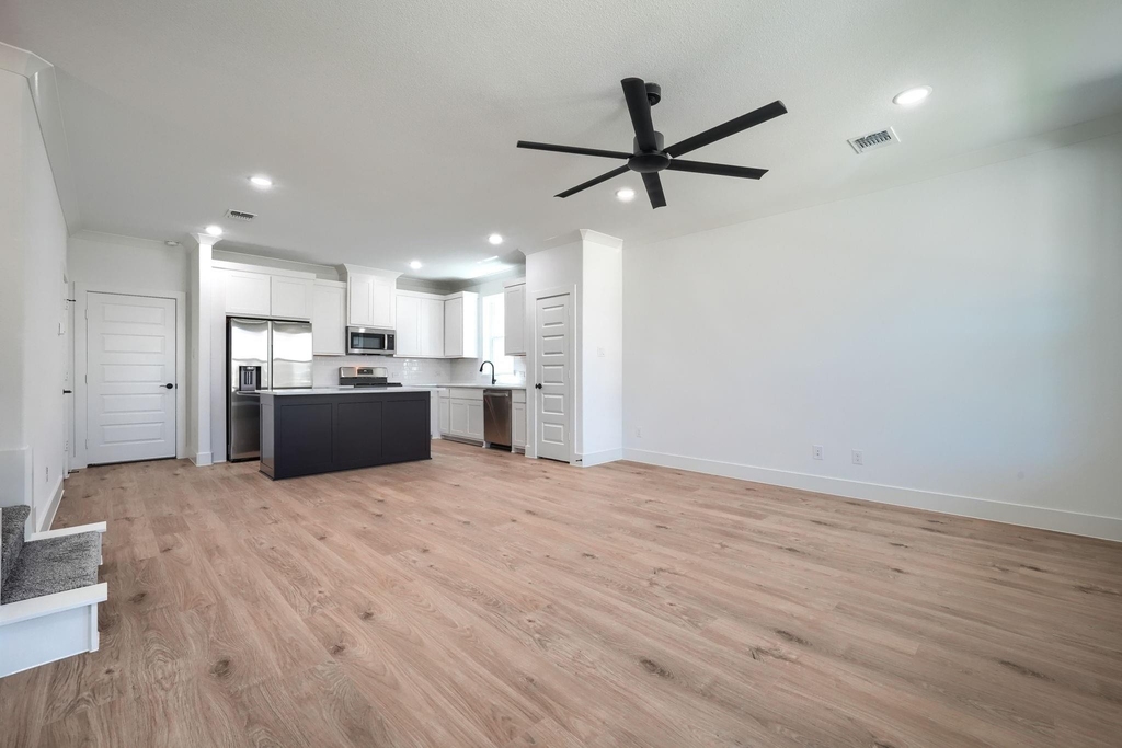 2633 Tanager Street - Photo 3