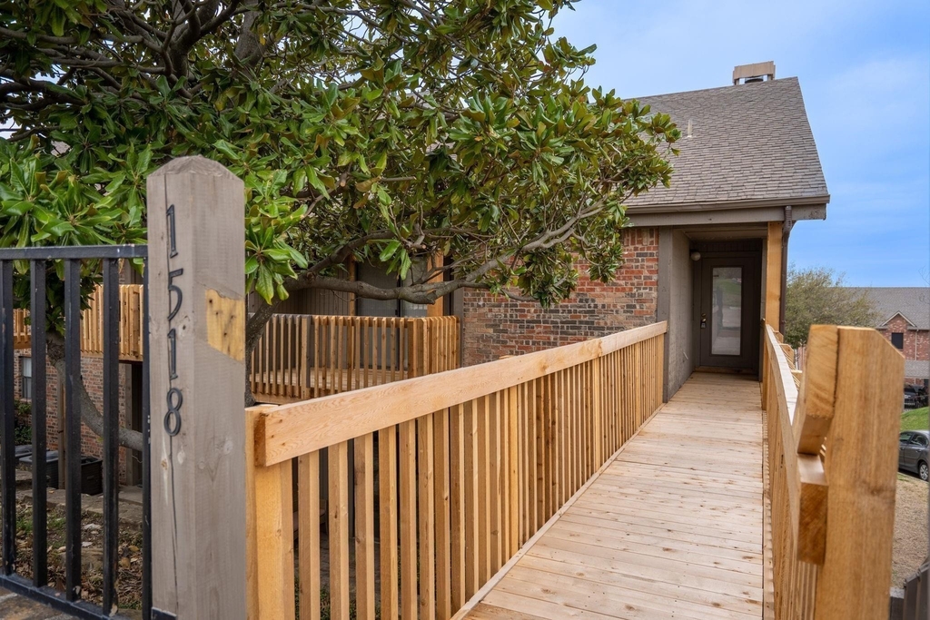 1518 Signal Ridge Place - Photo 0