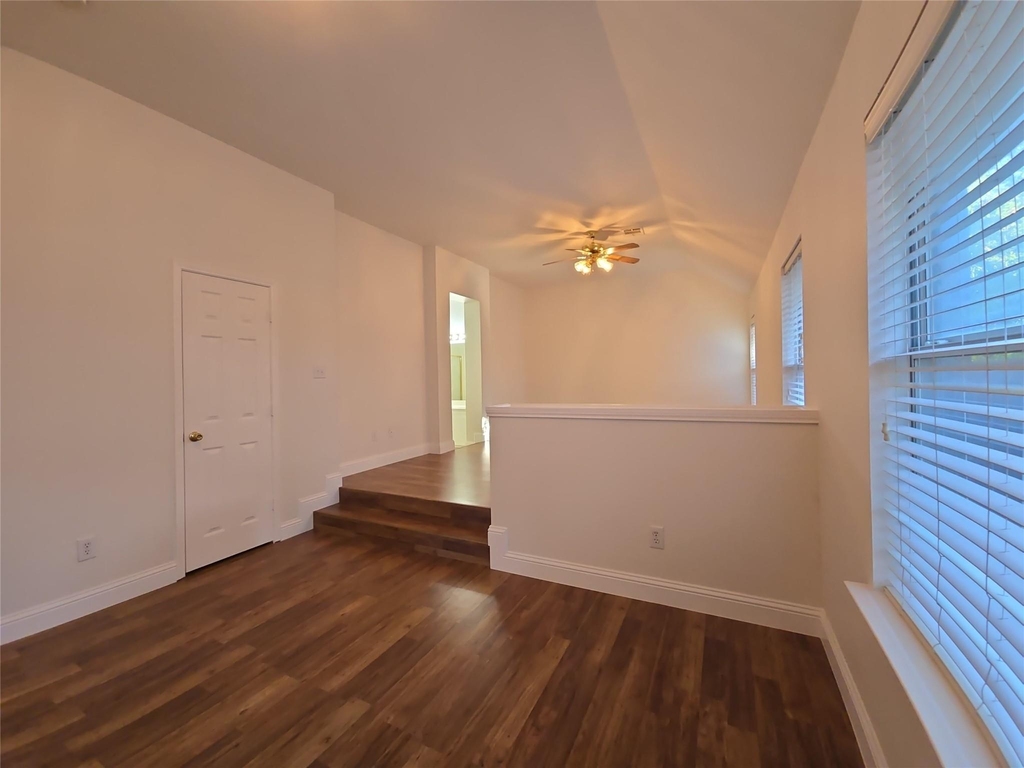 2424 Brycewood Lane - Photo 20