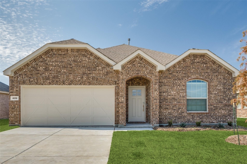 4016 Kaufman Court - Photo 0
