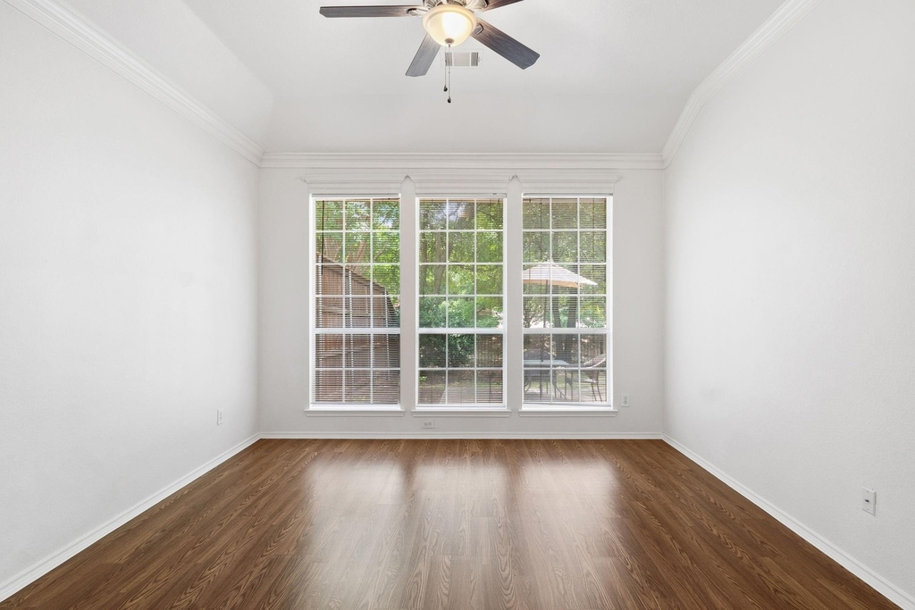4816 Rockcreek Lane - Photo 18
