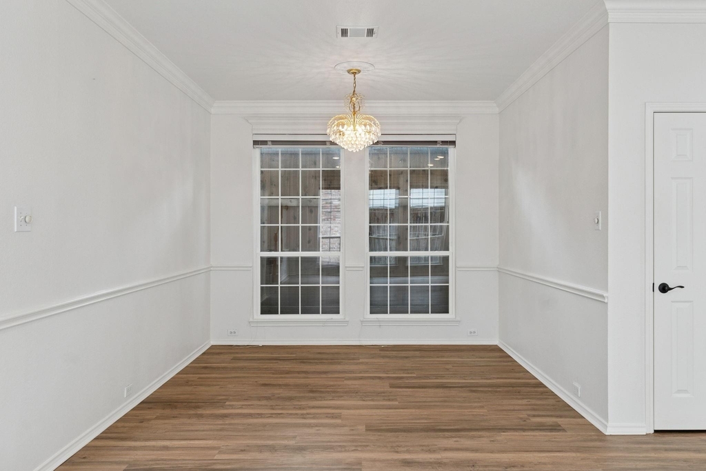 4816 Rockcreek Lane - Photo 8