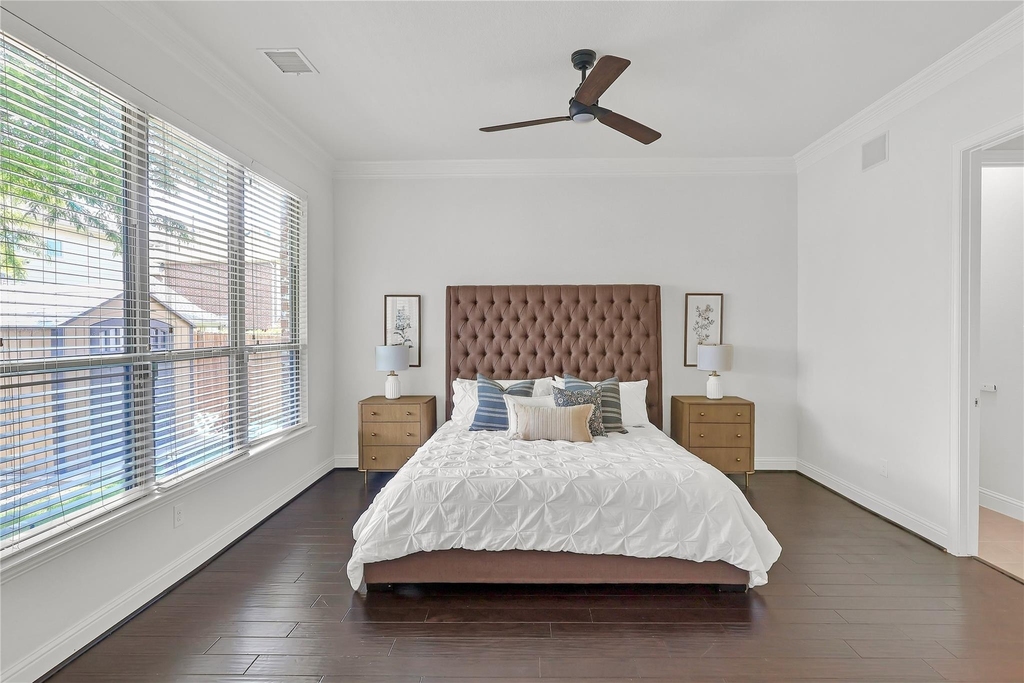 8730 Isaac Street - Photo 11