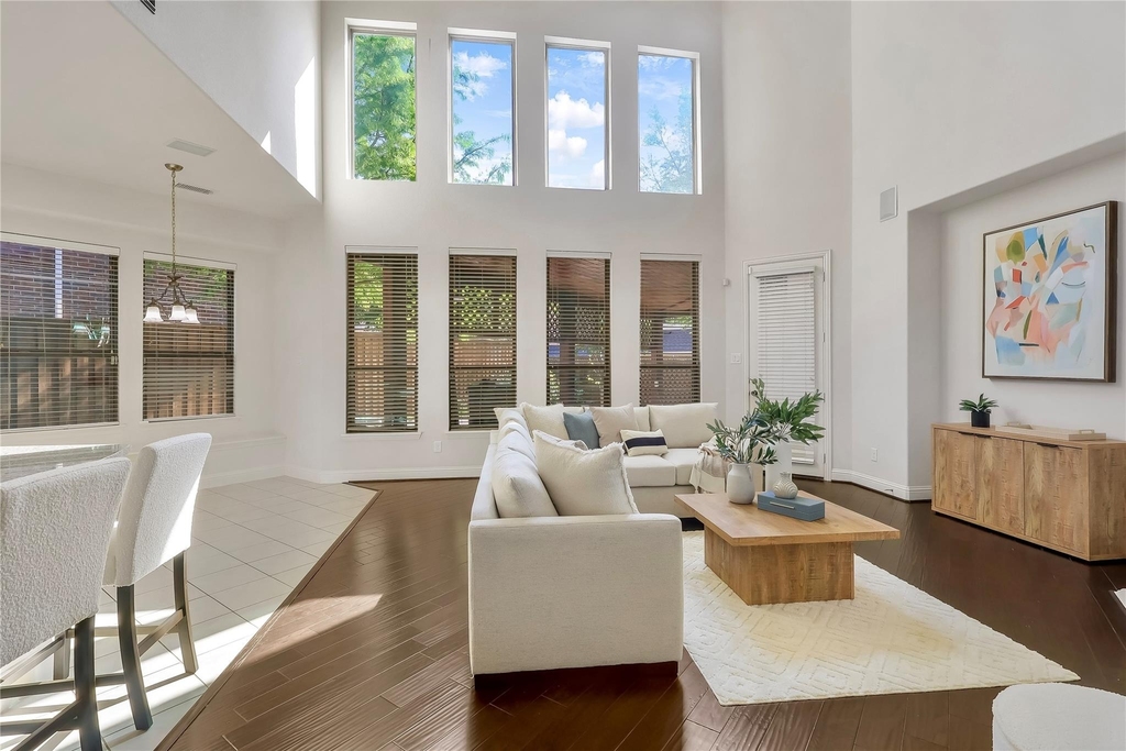 8730 Isaac Street - Photo 2