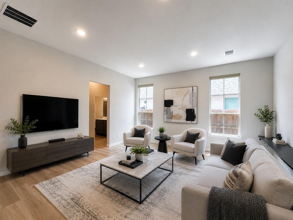 2808 Garrison Drive - Photo 4