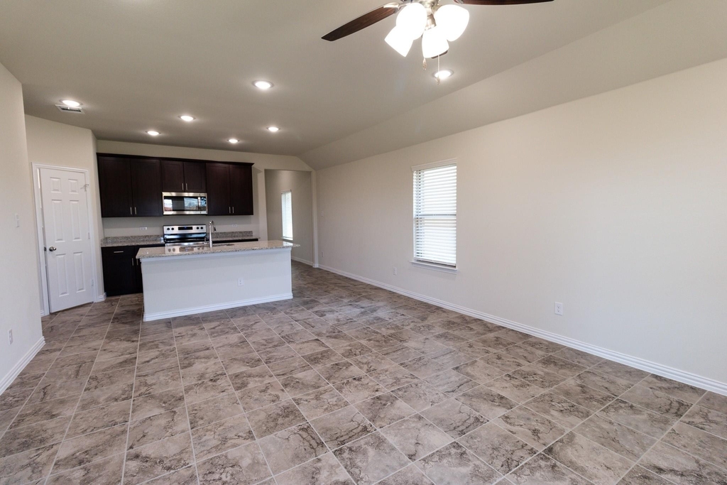 572 Ruthye Lane - Photo 27