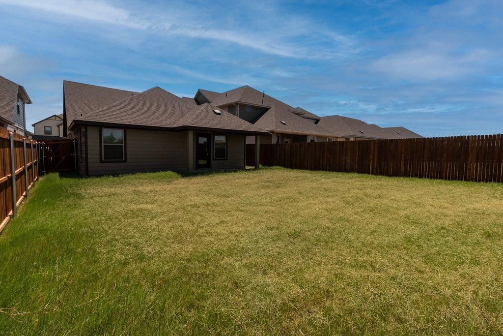 572 Ruthye Lane - Photo 31
