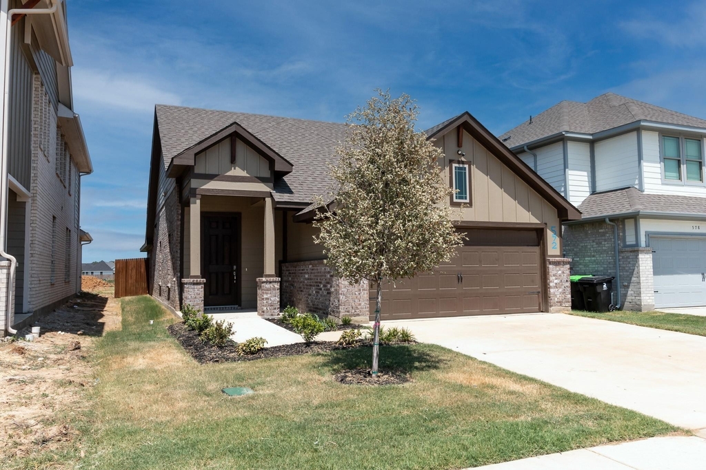 572 Ruthye Lane - Photo 4