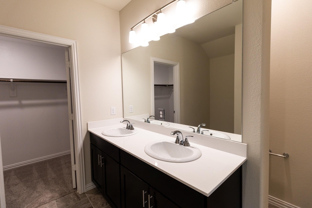 572 Ruthye Lane - Photo 22