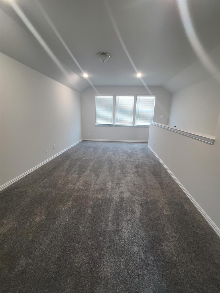 525 Hillcrest Circle - Photo 11