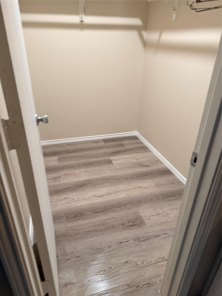 2531 Barksdale Drive - Photo 10